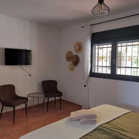 Bed and Breakfast Casa Loko Коин Экстерьер фото