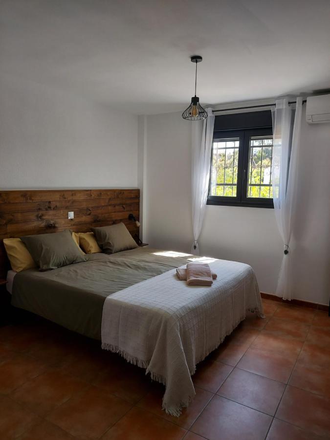 Bed and Breakfast Casa Loko Коин Экстерьер фото